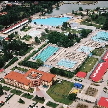 Ubytovanie Polacek V Areali Kupaliska